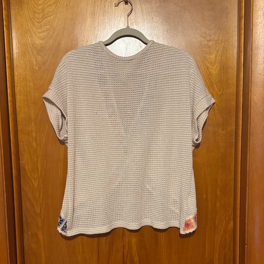 Women's Cream Short Sleeve Top